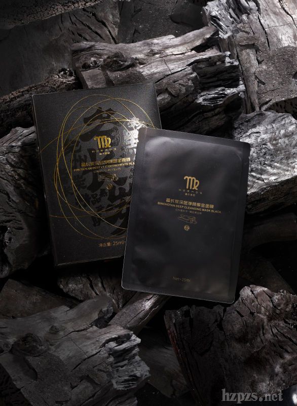 備長炭深層凈顏黑金面膜