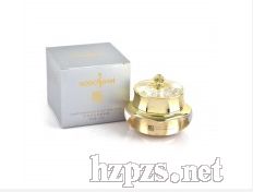 紅豆杉水潤營養(yǎng)膜