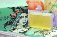 �����`������-���n���`