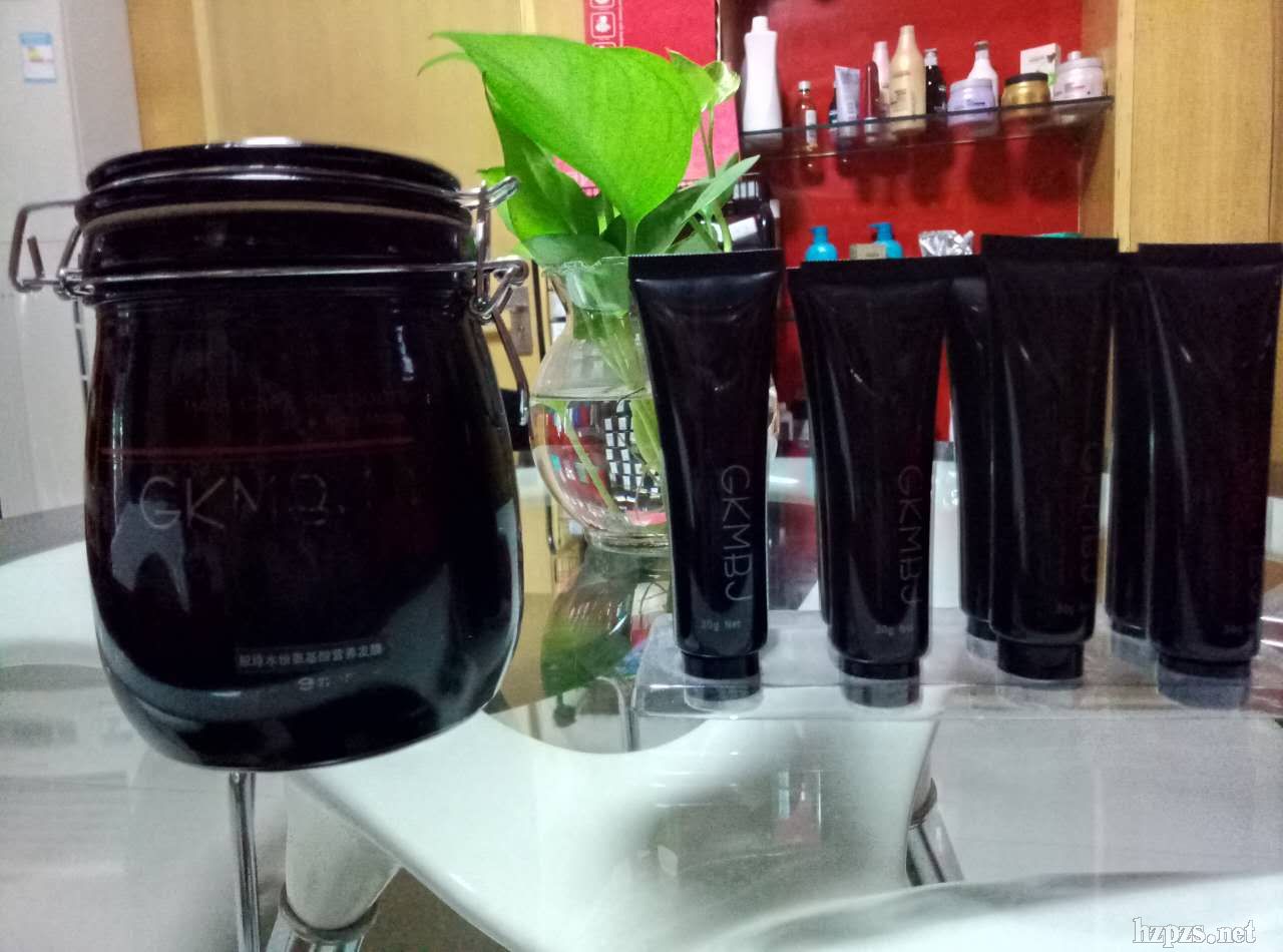 �zԭˮ�ݰ�����I�B(y��ng)�l(f��)Ĥ