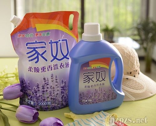 家奴柔順熏香2Kg濃縮低泡易漂洗衣液