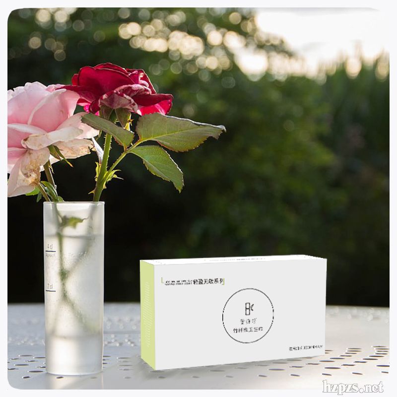 廠家直銷竹加長夜用衛(wèi)生巾360mm可代工