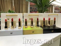 �����LUCK�ڼtŮ��ϵ