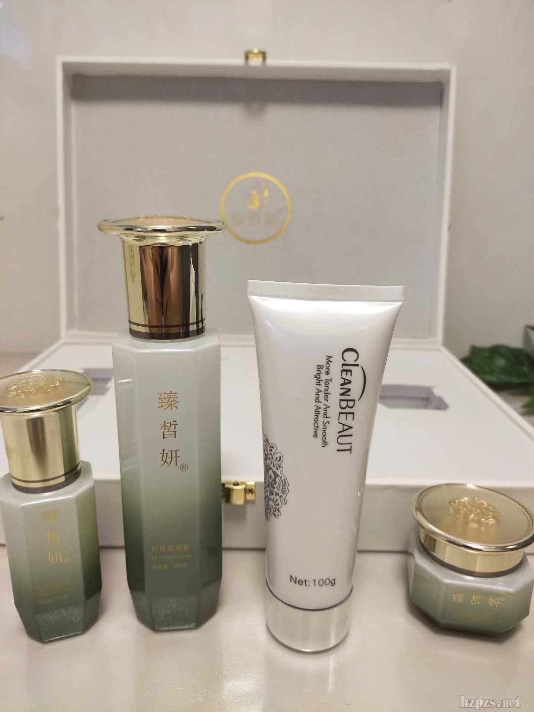 �������w��