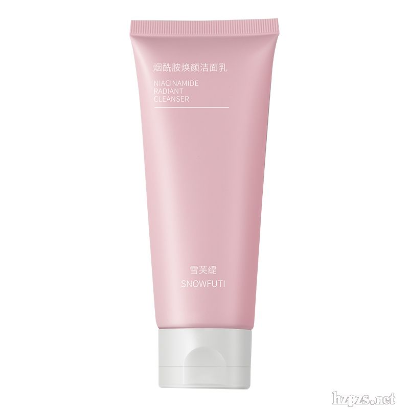 煙酰胺煥顏潔面乳